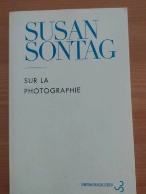 Sur la photographie By Sontag, Susan Susan livre féminisme essais